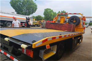 锦屏附近拖车电话号码服务